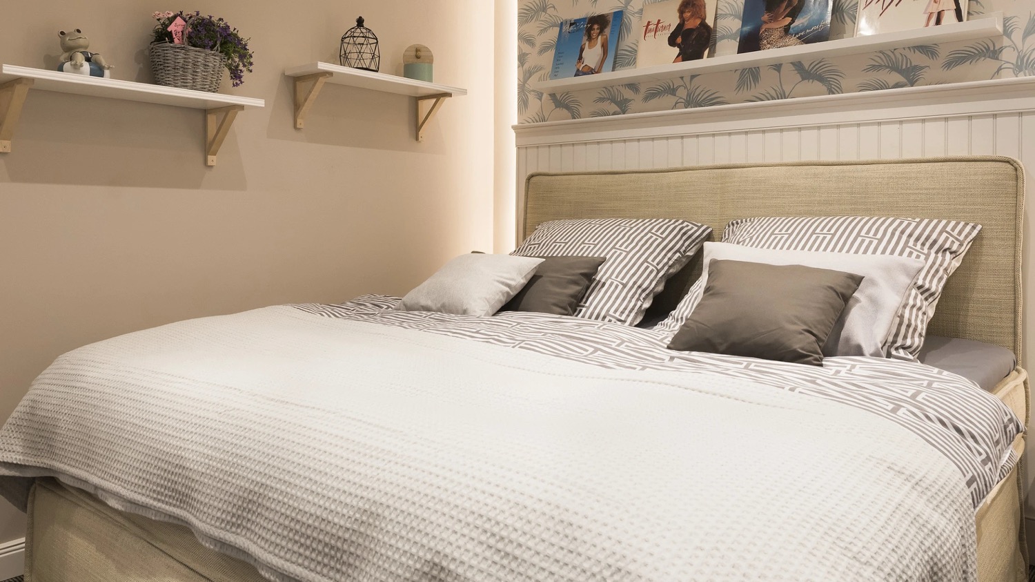 sleeping systems showroom 7